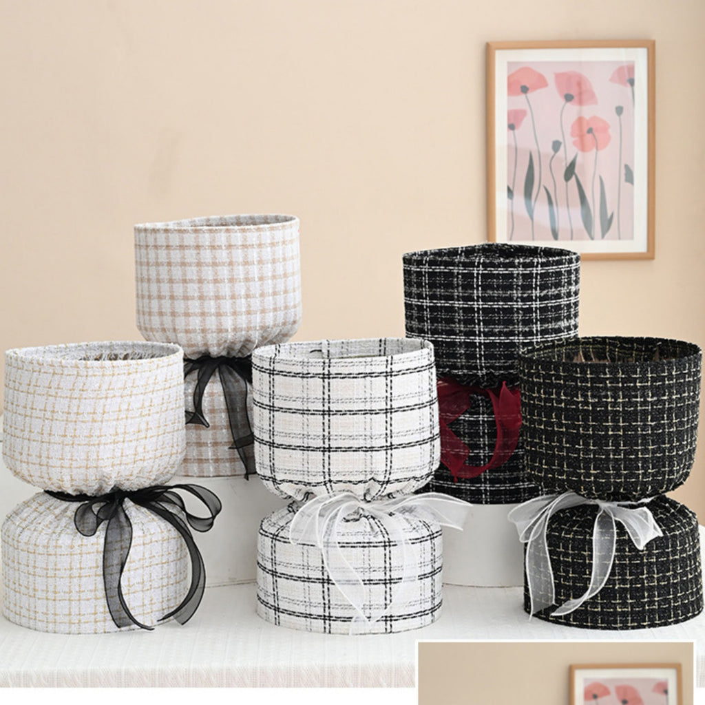 Bouquet Fabric Wrap - Black