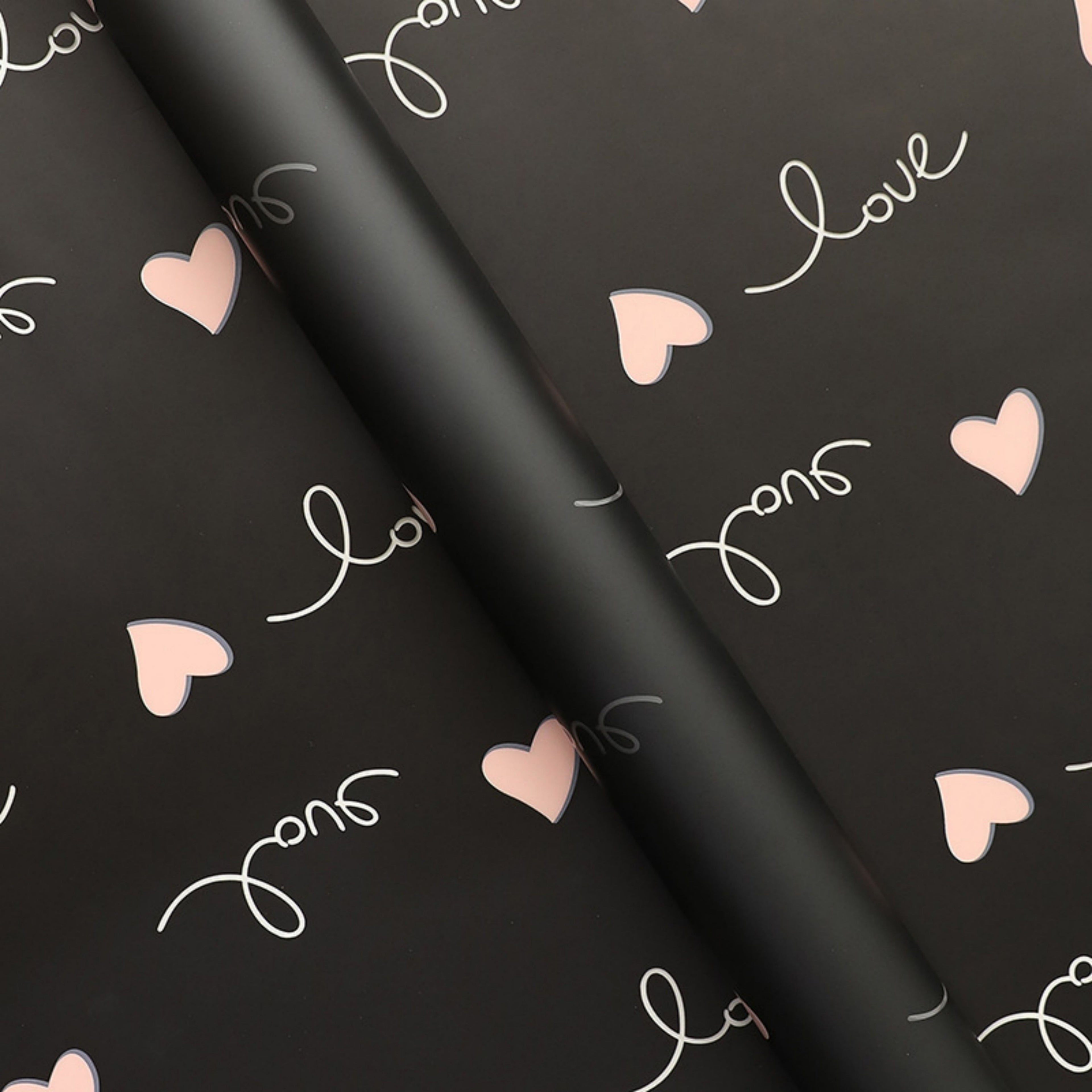 Classic Heart Print Wrapping Paper - Black