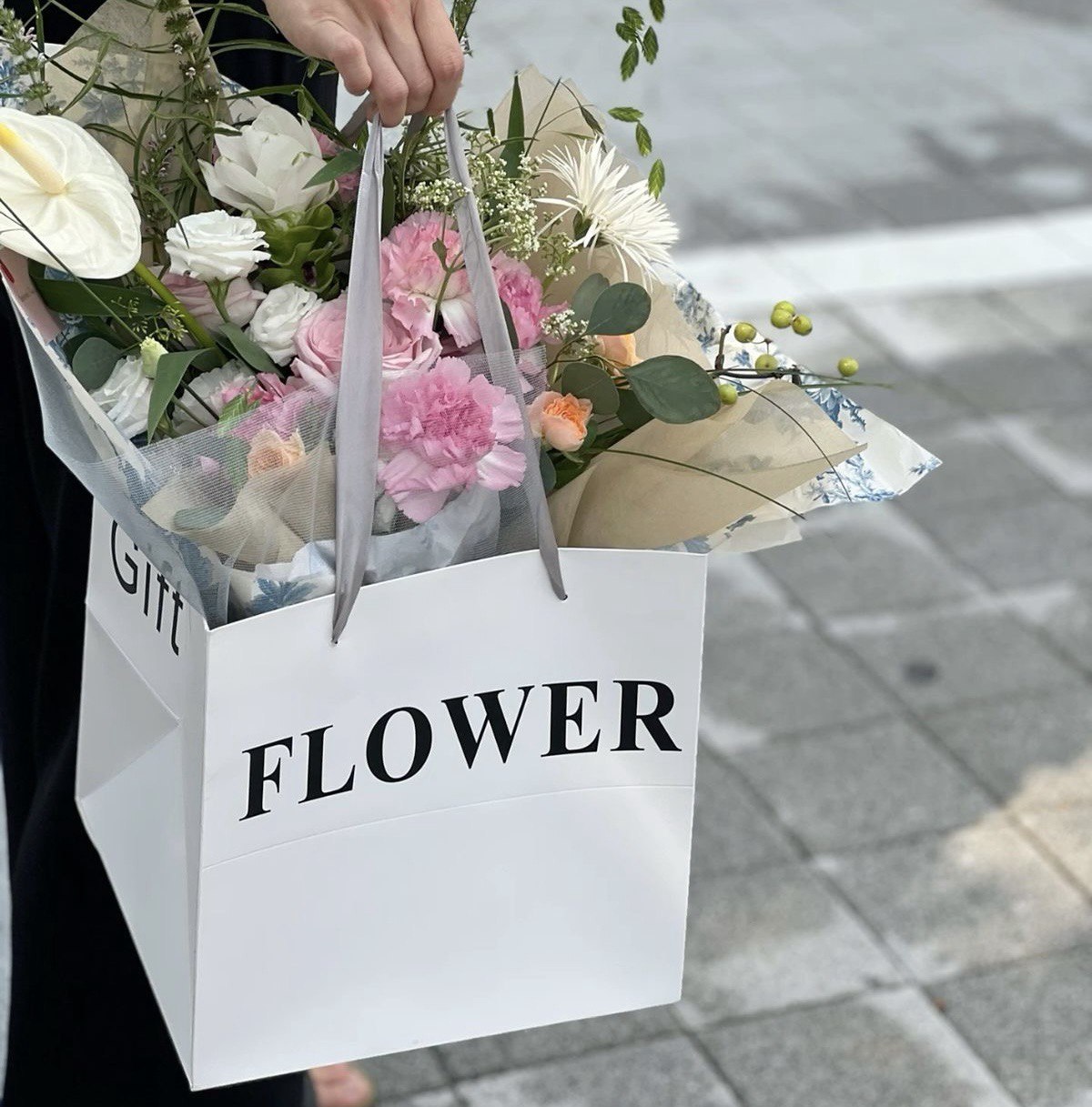 White Floral Bag - Large